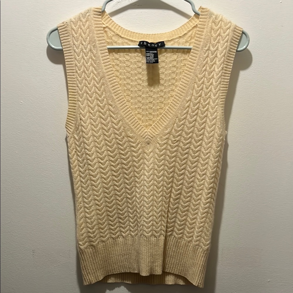 Theory Cream Knit Sleeveless Sweater - %100 Cashmere